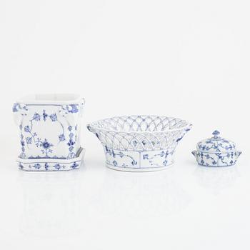 A 'Musselmalet' porcelain pot, a bowl and a sugar bowl with lid, Royal Copenhagen, Denmark.