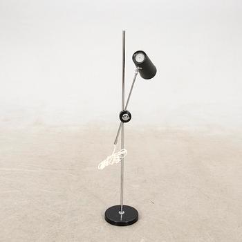 Anders Pehrson floor lamp, Ateljé Lyktan model no. 591G, 1960s.