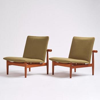 Finn Juhl, a par of 'Japan' (FD-137) easy chairs, France & Son, Denmark 1960s.