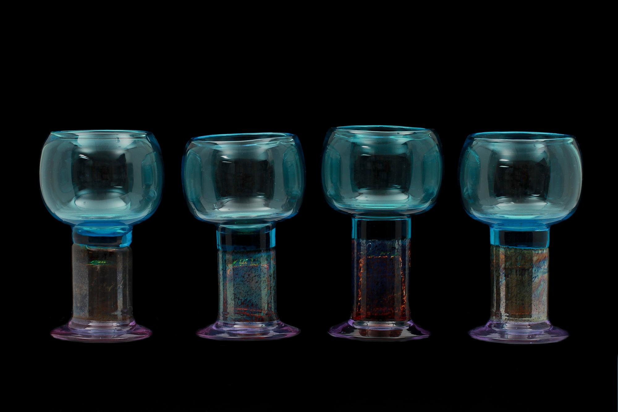 POKALER, 4 st, glas, Kaj Franck, Nuutajärvi, Notsjö, Arabia, 1900-tal, sign.