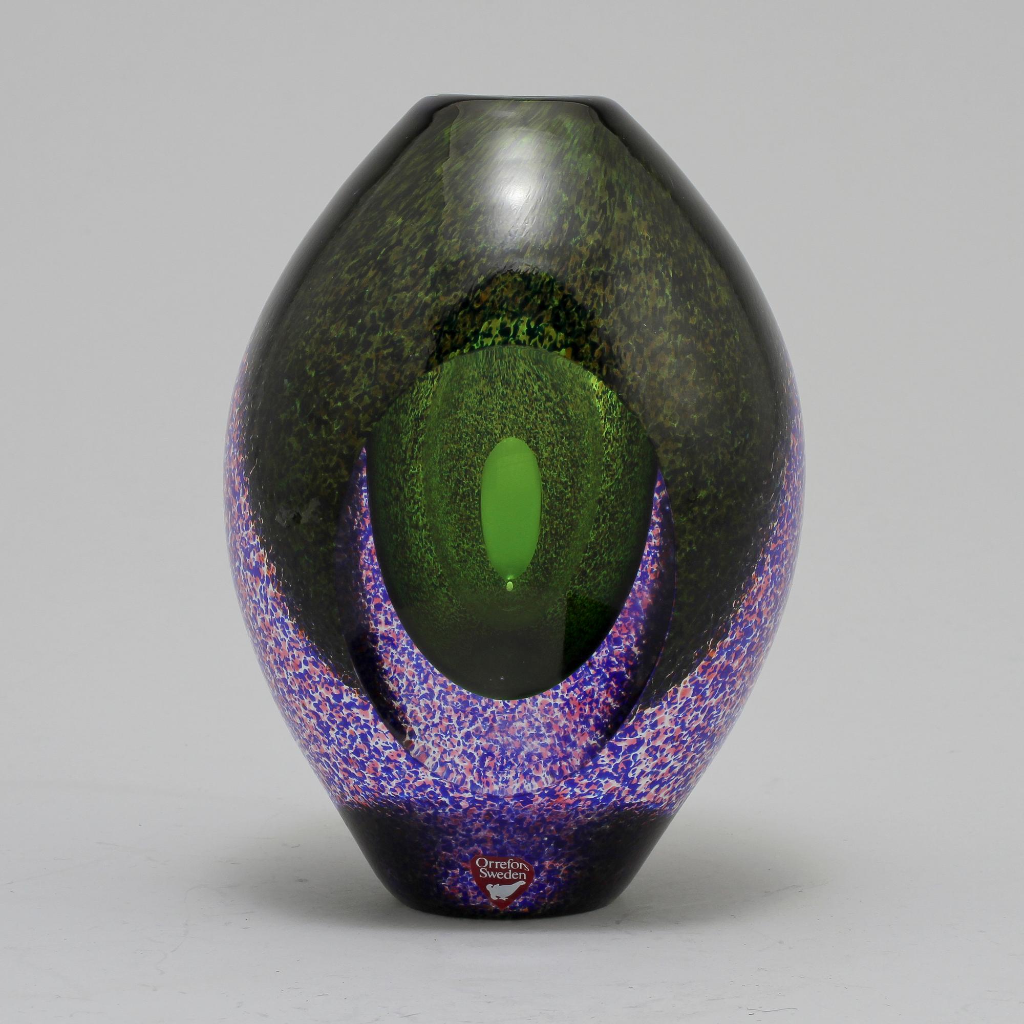 VAS, glas, Erika Lagerbielke, Orrefors, sent 1900-tal.