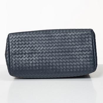 Bottega Veneta, bag, "Roma Medium".
