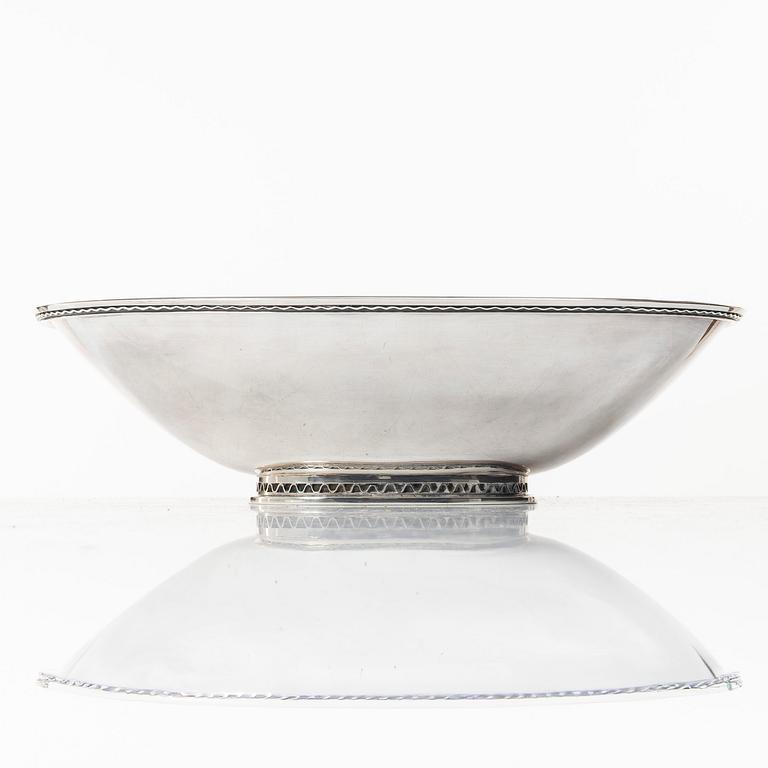 Eric Råström, Skål, silver, firma CG Råström, Stockholm 1975.