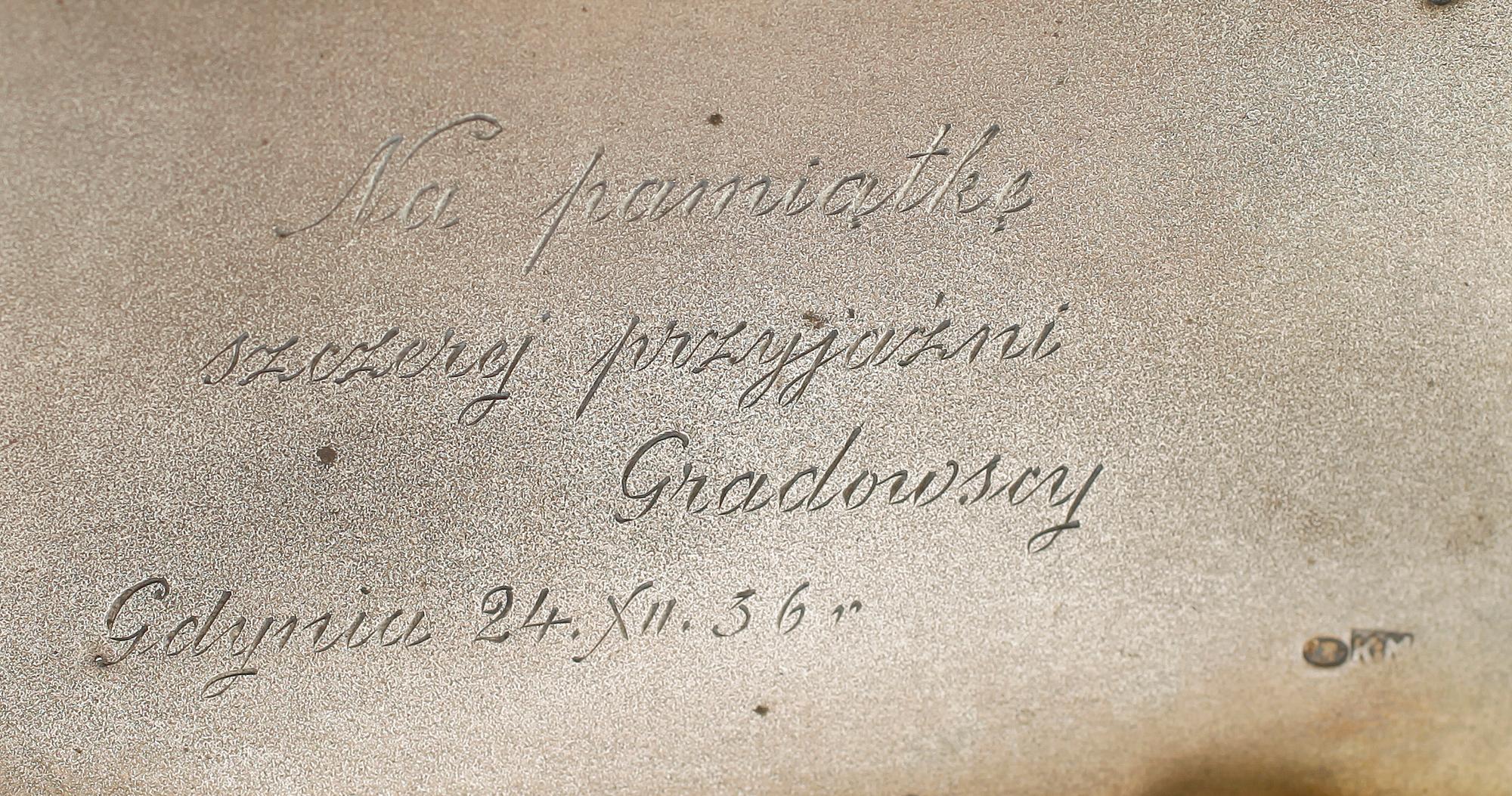 CIGARETTETUI, silver, Polen, 1930-tal. Vikt ca 127 gram.