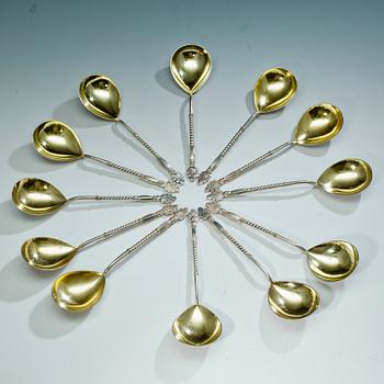 SKEDAR, 12 st. 875 silver. Traditionell rysk stil. Sovjet/Estland 1958. Vikt 730 g.