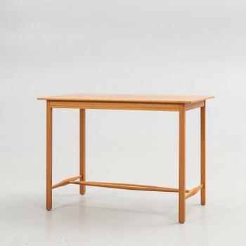 Josef Frank, Side table, model B 1106, Svenskt Tenn, pre 1985.