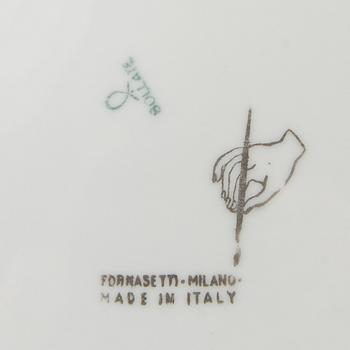 Piero Fornasetti, 10 dlr fat, salt och peppar, askfat samt brevpress Italien 1900-talets andra hälft porslin.