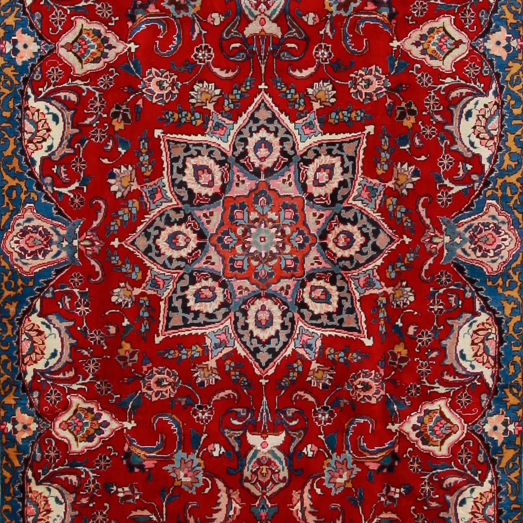 MATTA, Meshed, ca 285 x 197 cm.