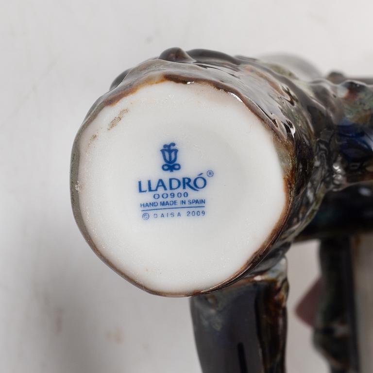 Ernest Massuet, figurine, "Sunset at the Pier", Lladró, Spain.