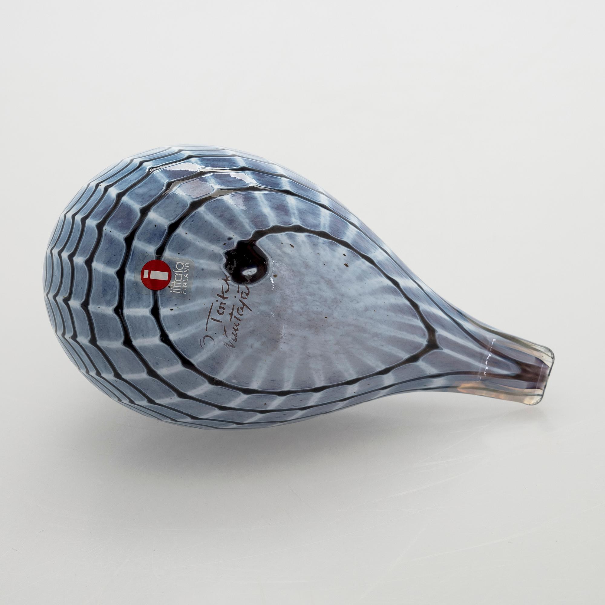 Oiva Toikka, A glass bird 'Diver', signed O. Toikka Nuutajärvi.