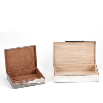 CIGARETTSKRIN, 2 stycken, silver, bland annat CG Hallberg Stockholm 1957.