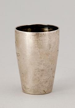 BÄGARE, silver, K Anderson, Stockholm, 1912. Tot 31 g.