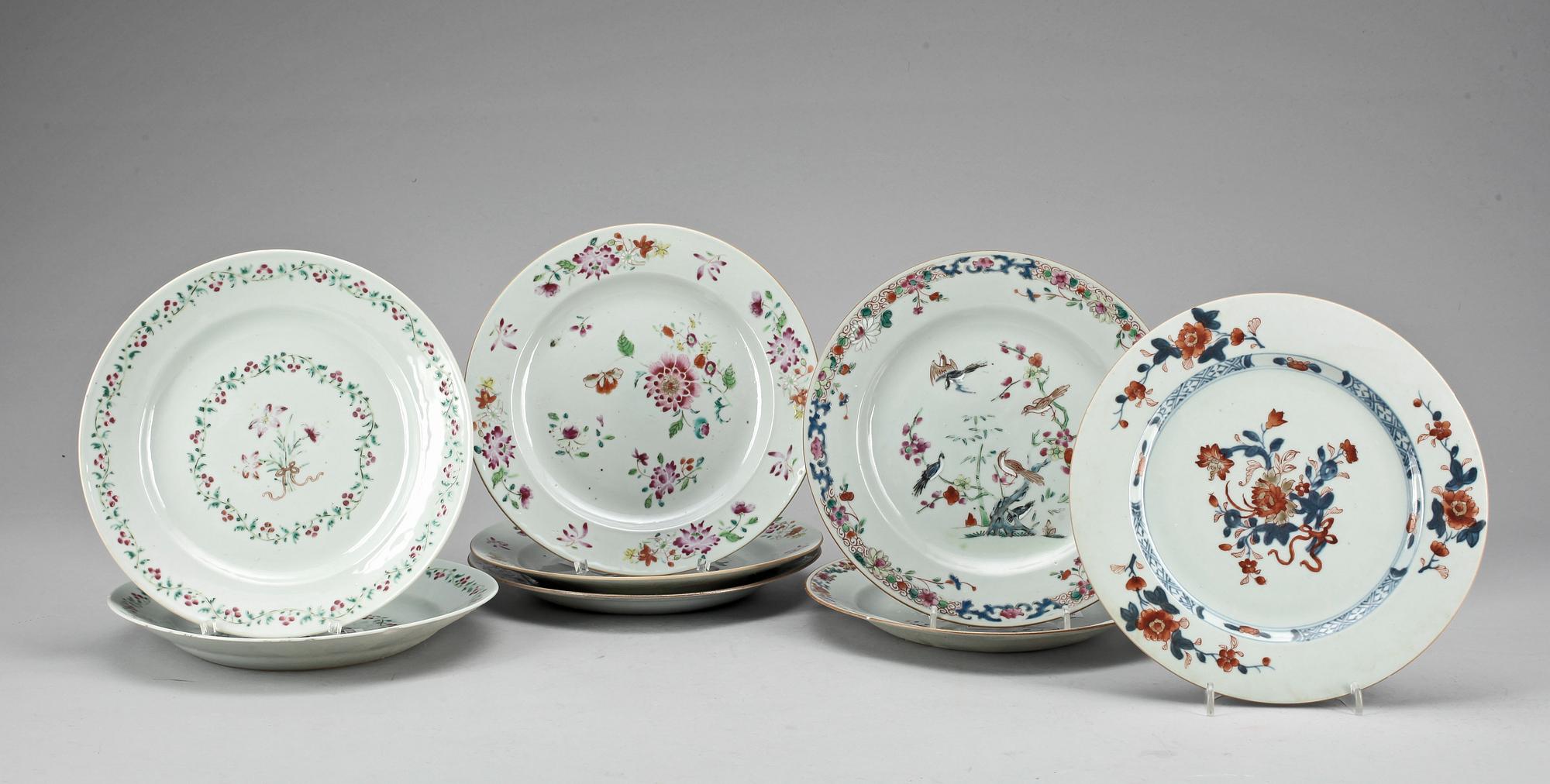 TALLRIKAR, 8 st, porslin, Kina, 1700-1800-tal.