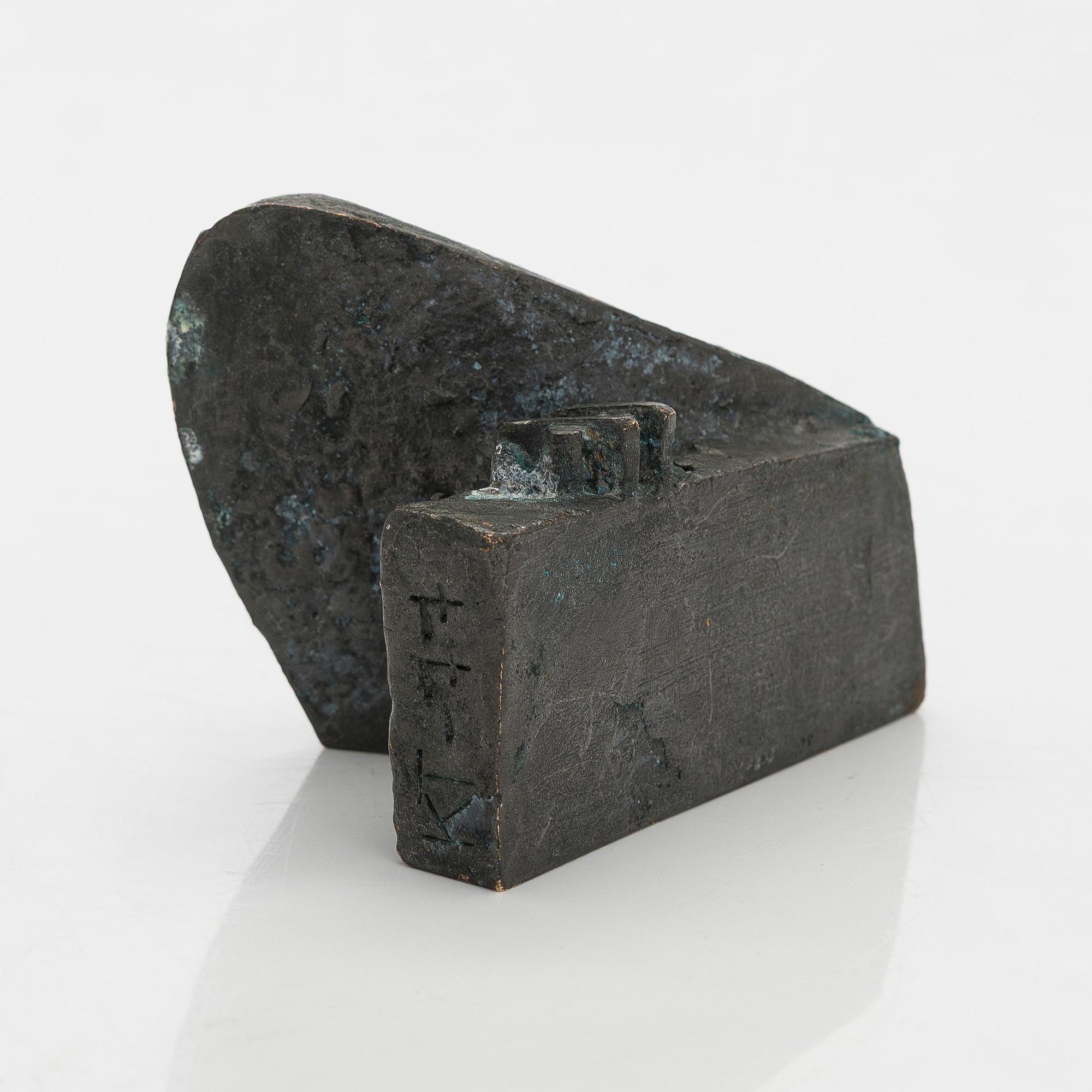 Kain Tapper, "Aura".