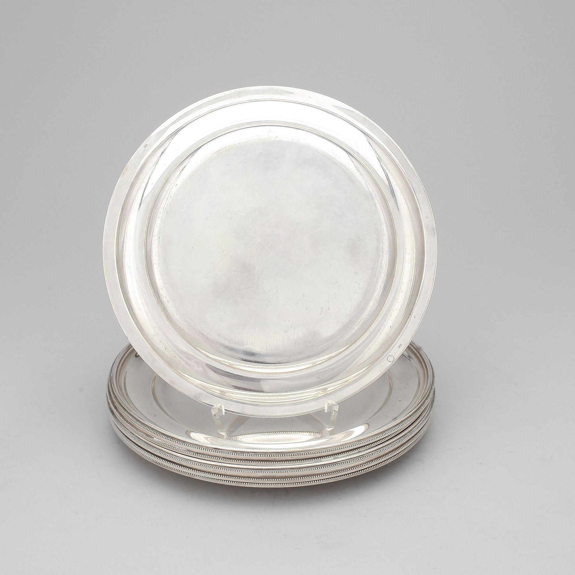 FAT, 6 st. Sterling silver. 1900-tal. Total vikt ca 2700 g.