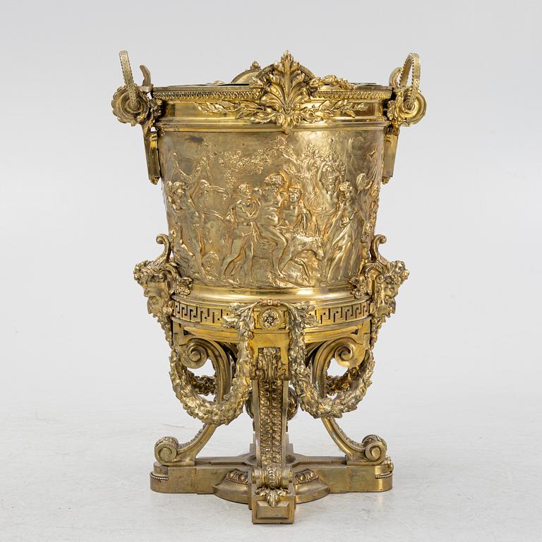 A Louis XVI style brass pot, second half of the 19th century.