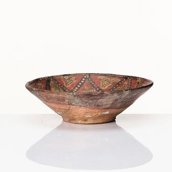 A 11 - 13 th century Samarkand - Uzbekistan, pottery bowl.