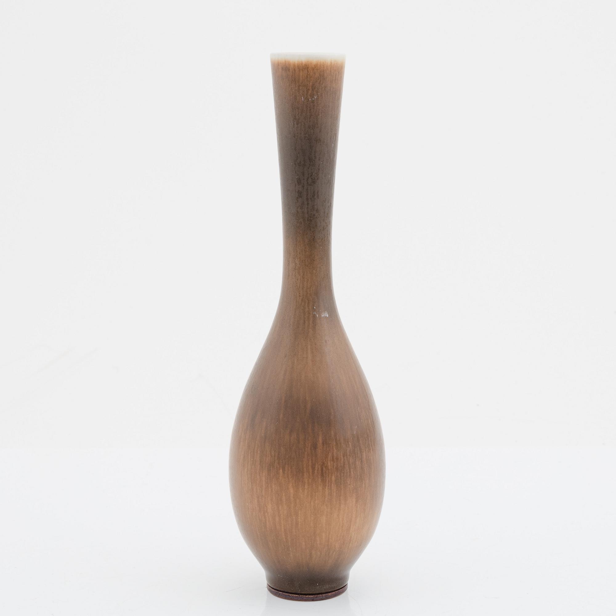 Berndt Friberg, an stoneware vase, Gustavsberg studio, Sweden 1962.