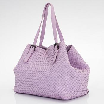 Bottega Veneta, a 'Cesta Tote' bag.