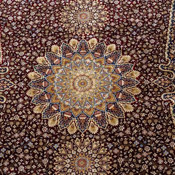 A RUG, silk oriental, ca 146 x 100 cm.