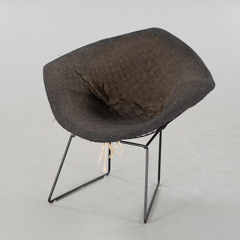 A chair by Harry Bertoia, model "Diamond chair", 1950s/60s.