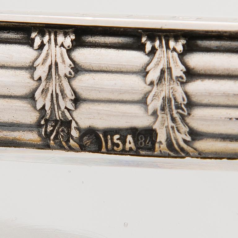 KAVIAR SKÅL, silver och slipat glas, Ryssland, Moskva 15 artellen, daterad 1914.