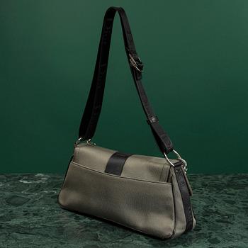 Handbag, Christian Dior, prop "Street chic".