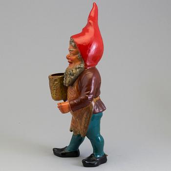 A painted ceramic gnome from West Germany, second half of the 20th century.