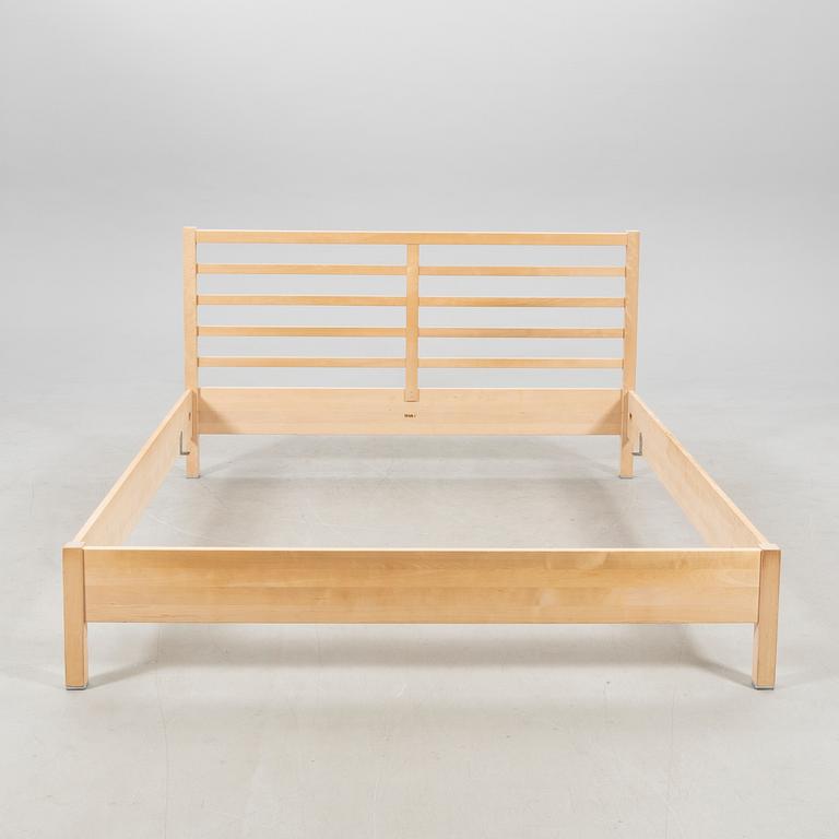 Marit Stigsdotter, double bed "Serena" for Stolab, 21st century.