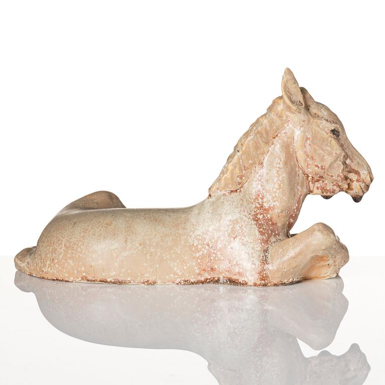 Michael Schilkin, a stoneware sculpture of a foal, Arabia, Finland, 1946.