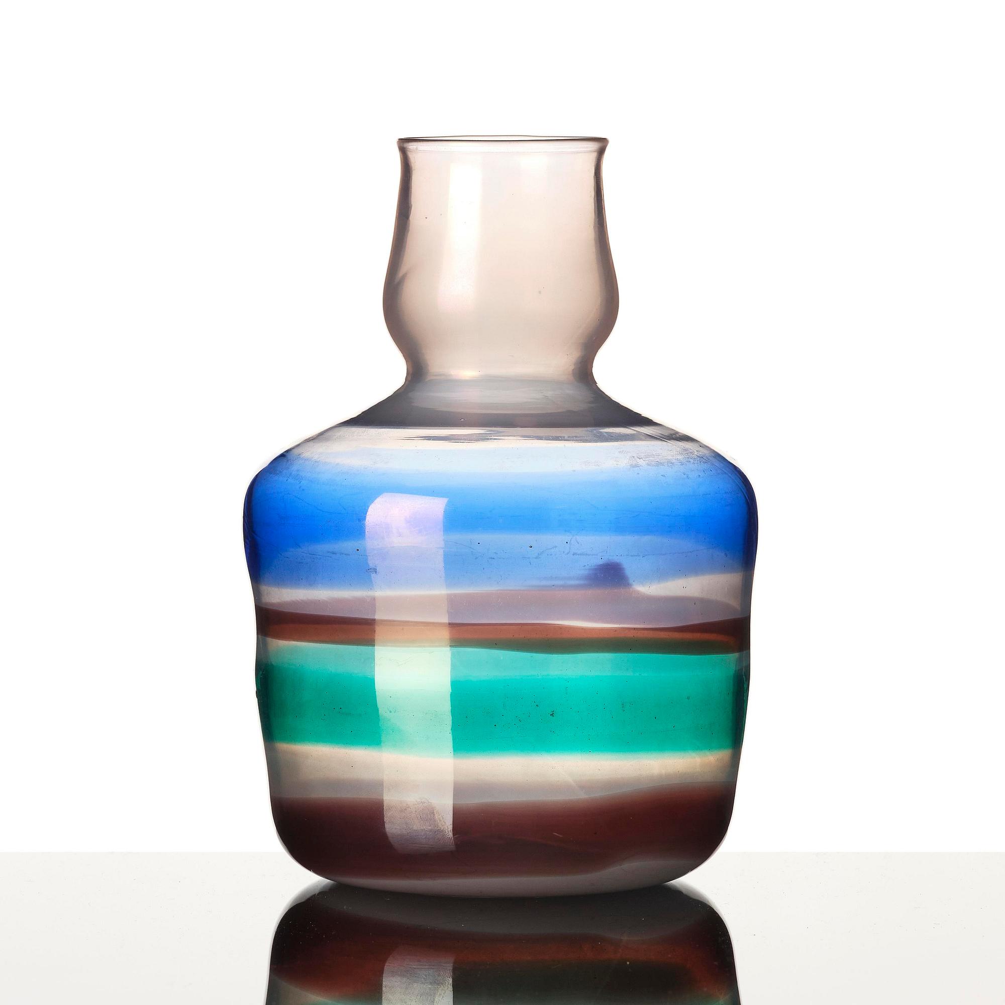 Carlo Scarpa, a rare "A fili e a fasce" glass vase, model no. 4561, Venini, Murano, Italy, ca 1942.