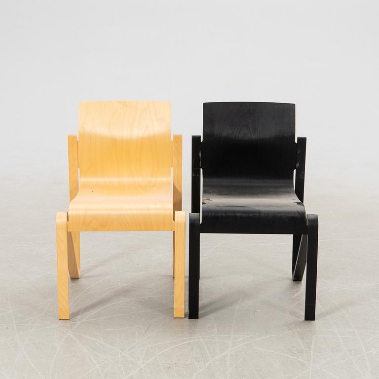 Hans Peter Weidmann stolar 7 st "Nandin" för Artek sent 1900-tal.