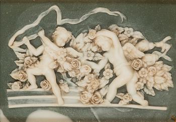 Relief, alabaster, 1900-tal, Biggs and Sons.