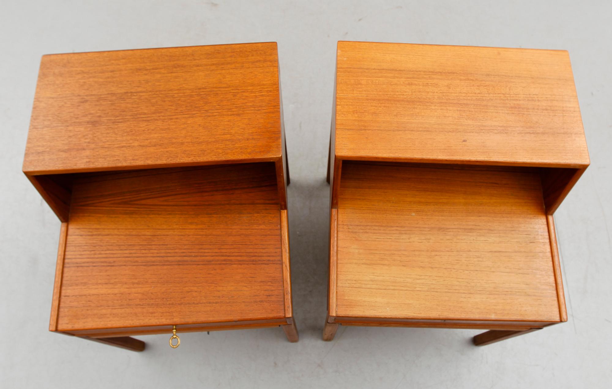 SÄNGBORD, 1 par, "Casino", Sven Engström & Gunnar Myrstrand, Tingströms, 1900-talets andra hälft.