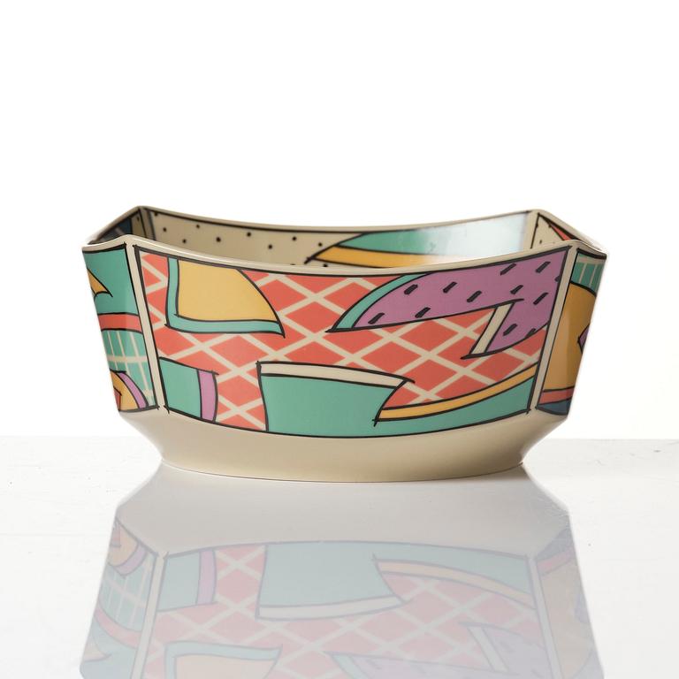 Dorothy Hafner, a 47-piece "Flash" ceramic dinner service, Rosenthal, Germany, post 1984.
