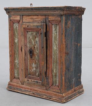 HÄNGSKÅP, allmoge, 1700/1800-tal.