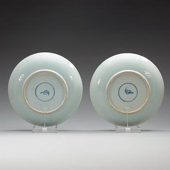 A pair of blue and white dishes, Qing dynasty, Kangxi (1662-1722).