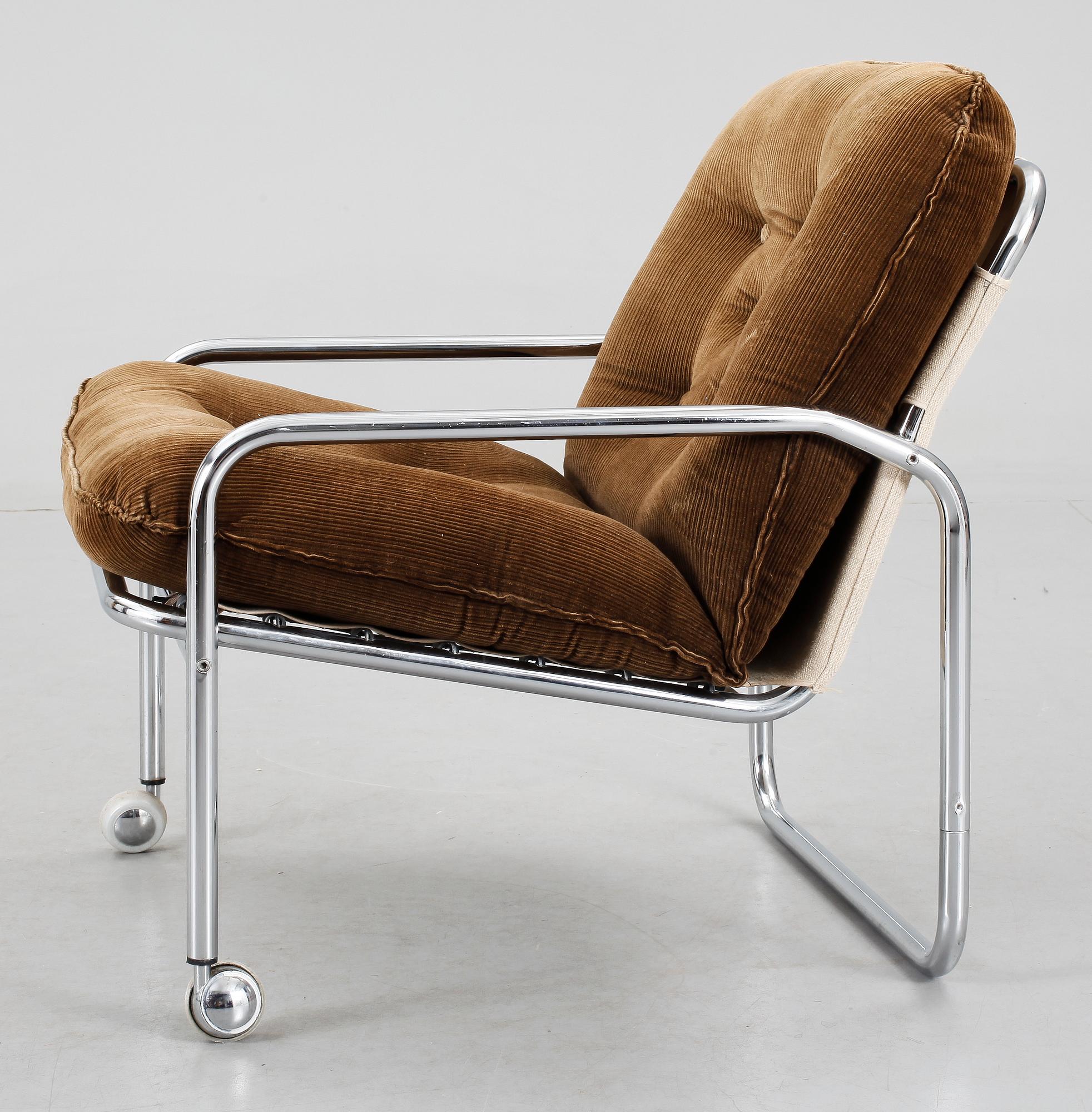 FÅTÖLJ, 1900-talets mitt.