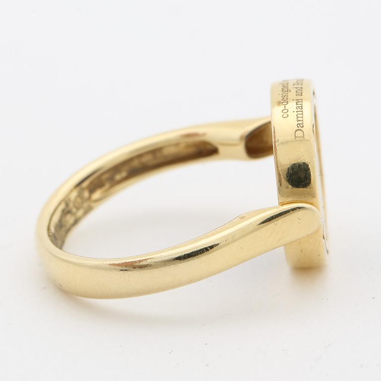 18K gold ring, Damiani and Brad Pit design, Italy.