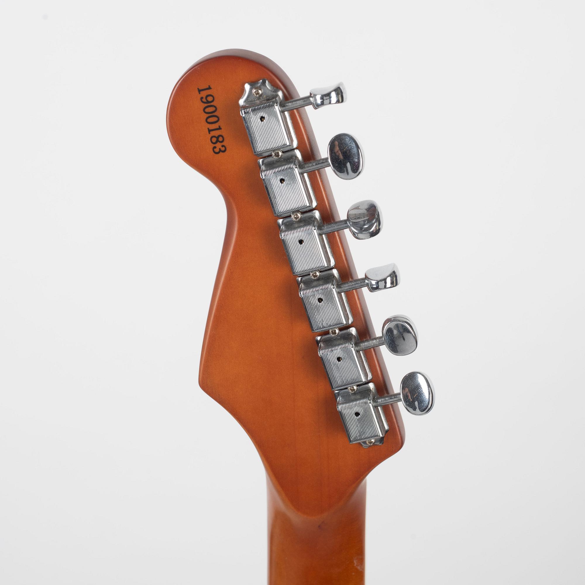 Eastwood, elgitarr, modell "SD-40", 2000-tal.