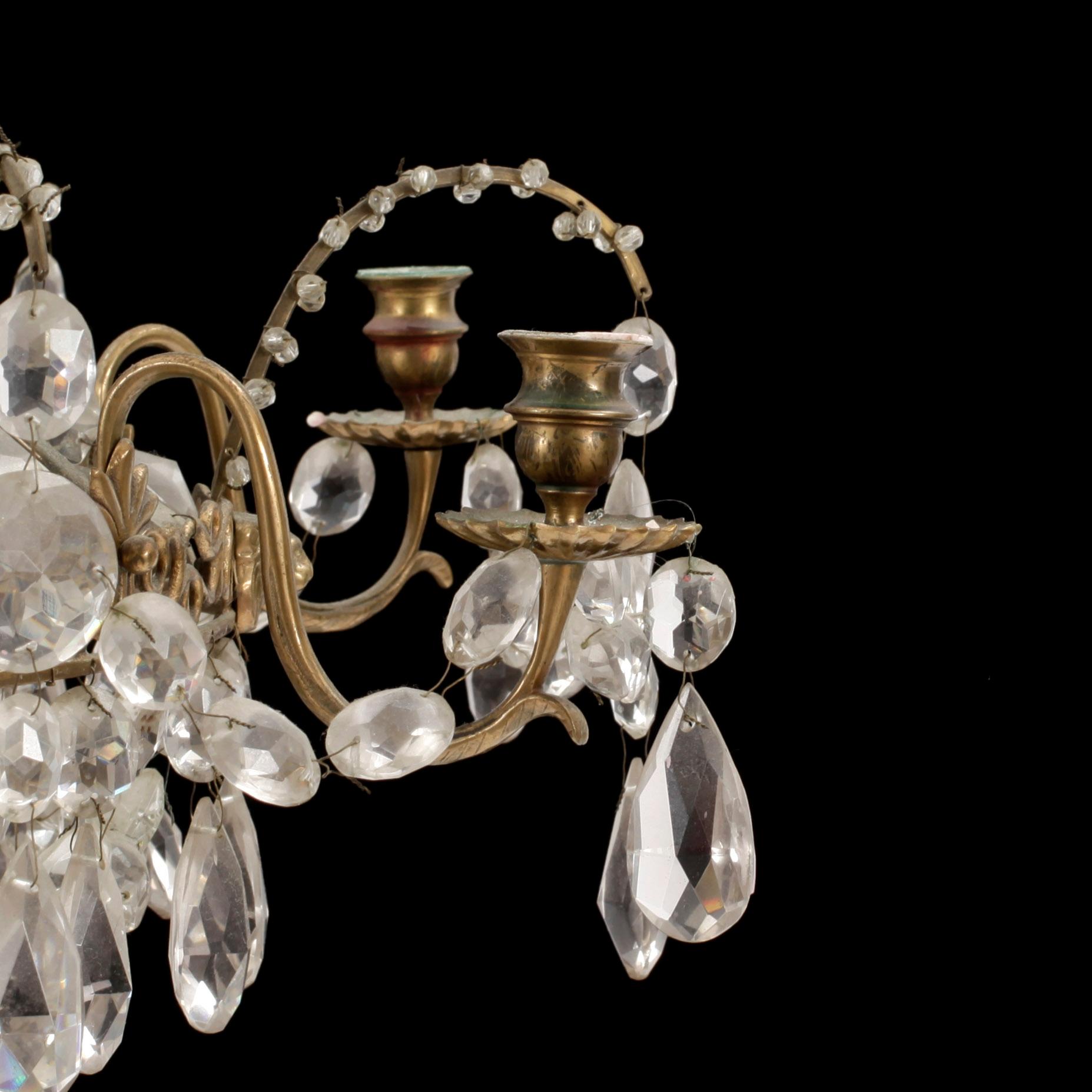 LJUSKRONA. Gustaviansk stil. 1900-tal.