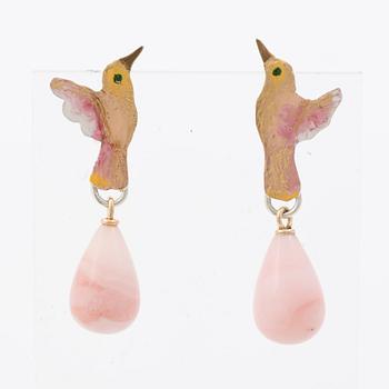 Mandelstam hummingbird earrings in silver and 18K gold, enamel and pink opal.