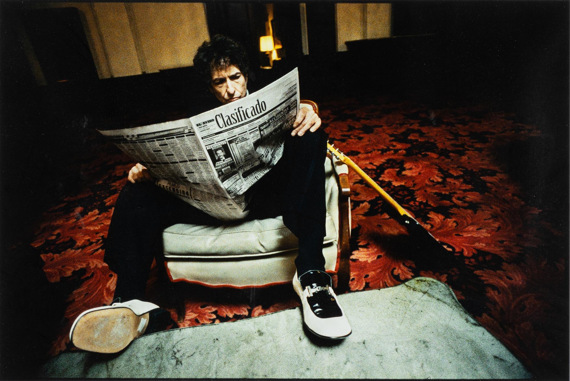 Danny Clinch, "Bob Dylan Ambassador Hotel, L.A.", 1999.
