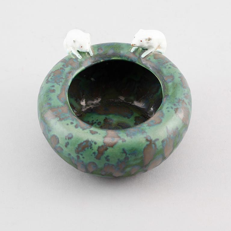 SKÅL, stengods, jugend, möjligen Tjeckien, omkring år 1900.