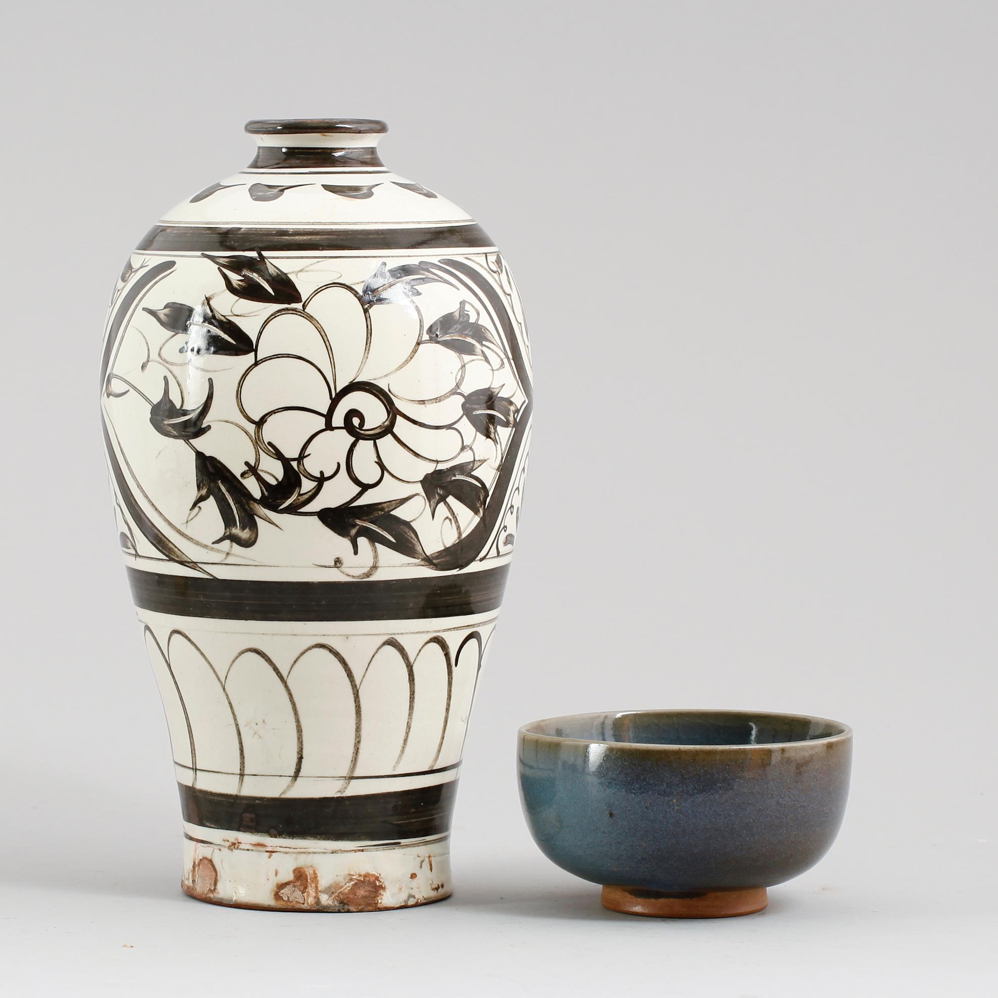 VAS OCH SKÅL, porslin, Kina, 1900-/2000-tal.
