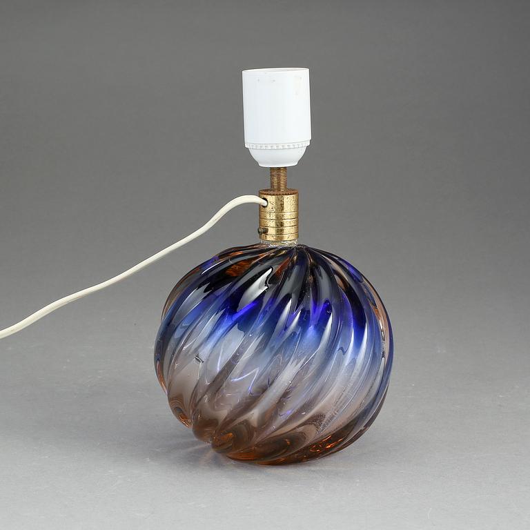 BORDSLAMPA, glas, Murano, 1900-talets andra hälft.
