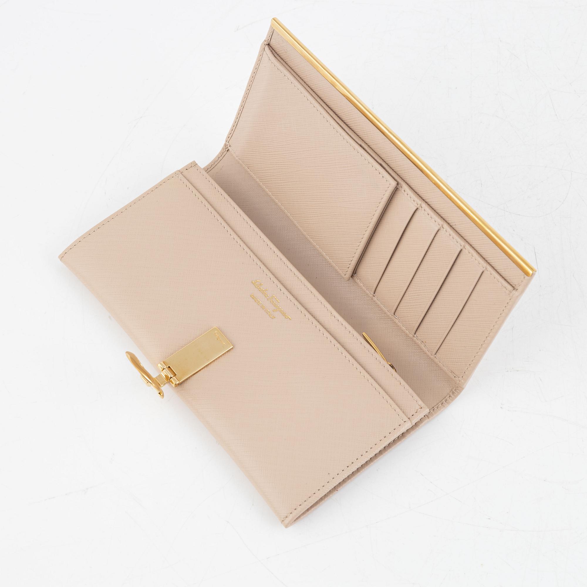 Salvatore Ferragamo, wallet. - Bukowskis