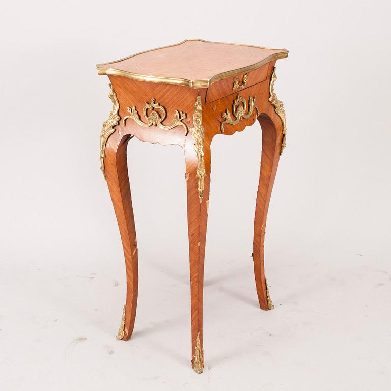 BORD, rokokostil, 1900-talets mitt.