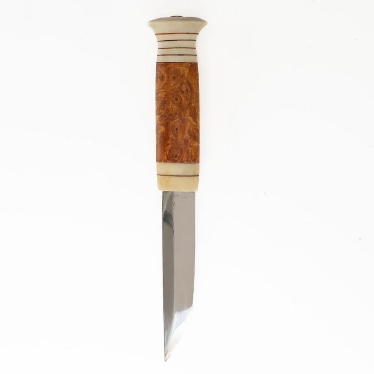 Half-horn knife, signed.