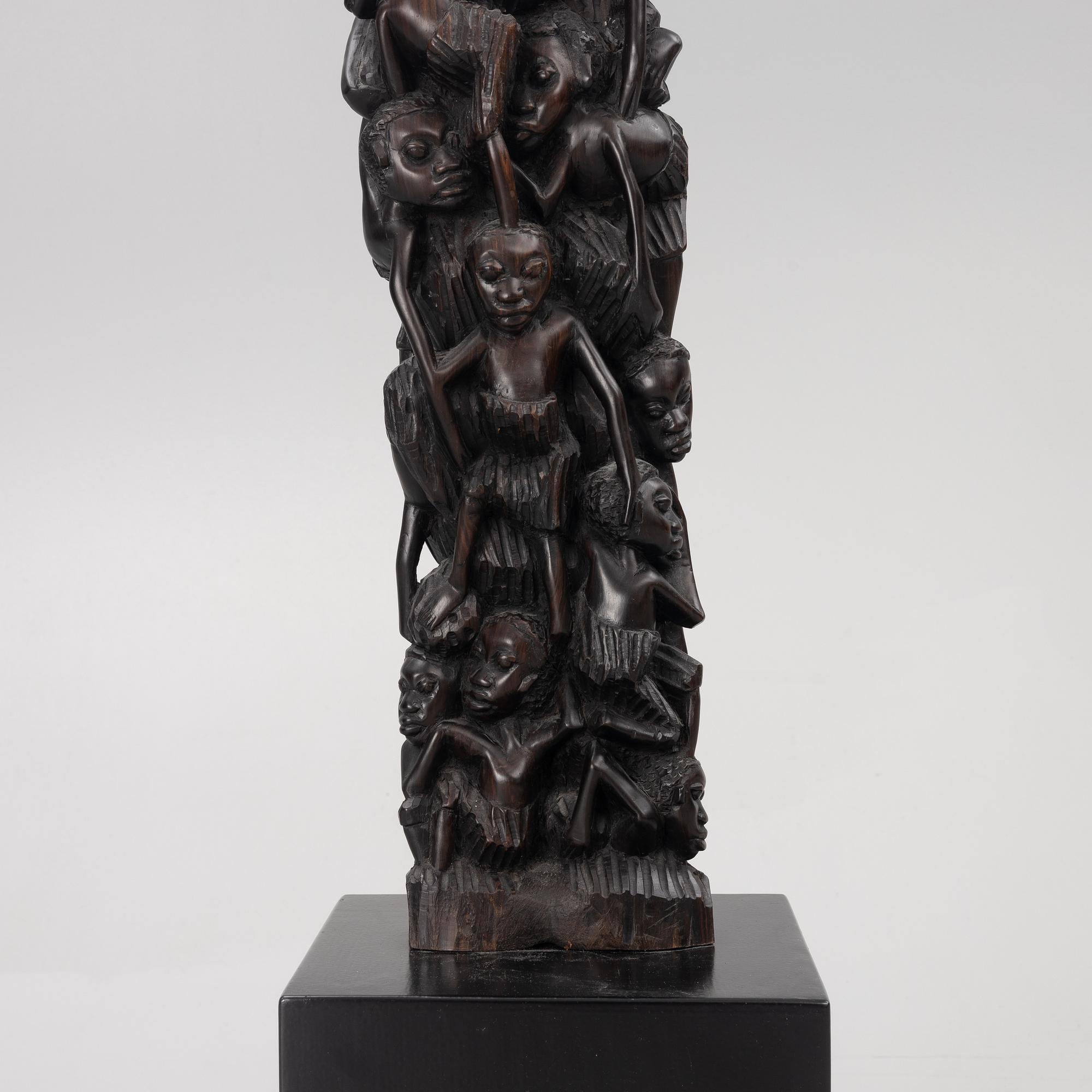 An 'Ujamaa' sculpture, Makonde family tree, mid-20th century.